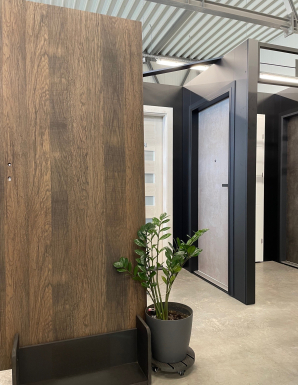 Tele beltéri ajtó dió sanmarino színben